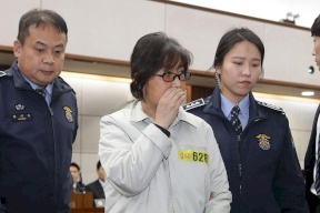 كوريا الجنوبية..كيف قضت الرئيسة المعزولة ليلتها الأولى في السجن؟