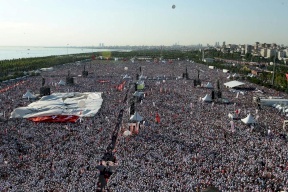 تركيا.. مسيرة مليونية "لهدم جدران" أردوغان