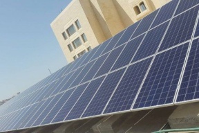 مصطفى: نور فلسطين هو البرنامج الشامل الأول لإنتاج الكهرباء من الطاقة الشمسية