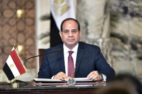 السيسي يشيد بأداء الاقتصاد المصري خلال أزمة كورونا