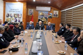 وزير الداخلية يتفقد عددا من المؤسسات في محافظة القدس
