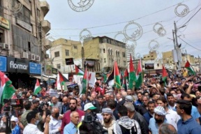 مسيرات ووقفات في عدة محافظات أردنية تنديدا بالعدوان الإسرائيلي على المسجد الأقصى