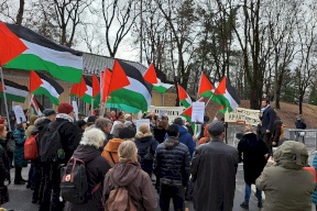 *وقفة تضامنية حاشدة مع القدس والاسرى الفلسطينيين في وسط العاصمة النرويجية-أوسلو* 