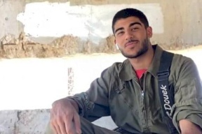 مقتل جندي إسرائيلي وإصابة آخرين بجروح خطيرة في معارك جنوب قطاع غزة