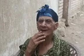 مسنة مصرية تعود للحياة قبل دفنها.. أفاقت من غيبوبة