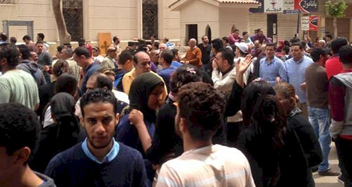 تفجير الكنيسة بمصر,,الرئيس عباس يعزي بالضحايا والحكومة تدين