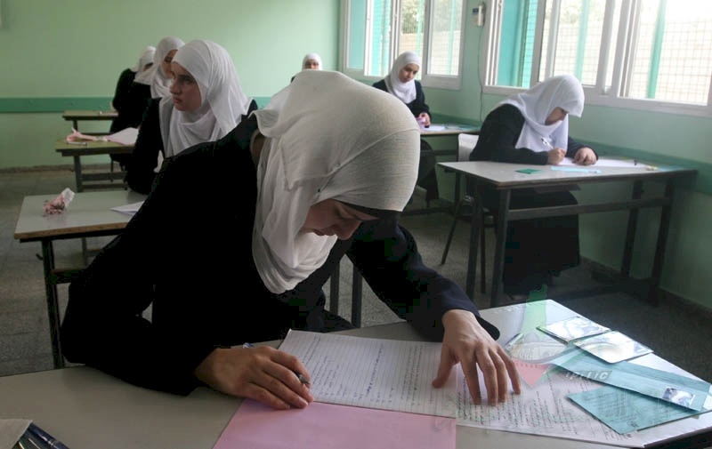 فتوى..ما هو حكم الإفطار برمضان لطلبة التوجيهي