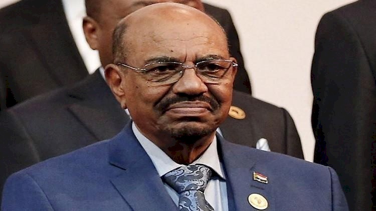 البشير يقود وفد السودان للقمة الأفريقية 