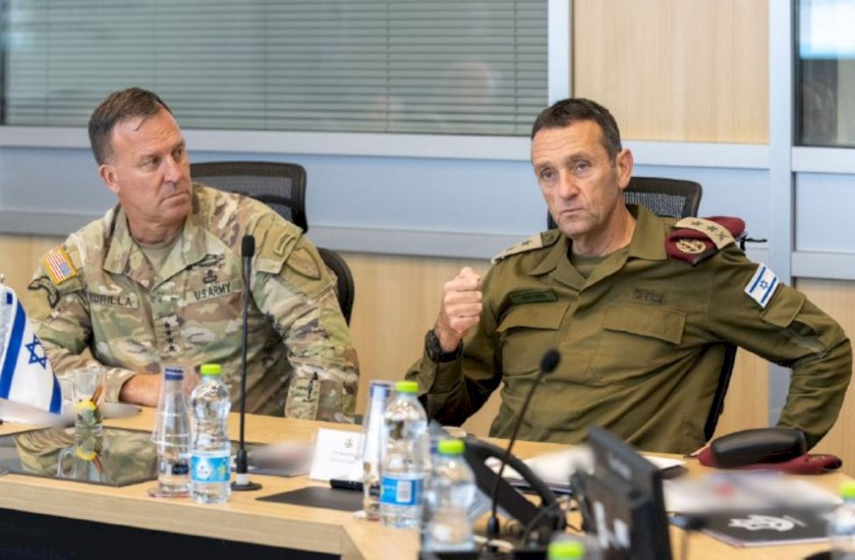 وصول قائد القوات الأميركية إلى تل أبيب