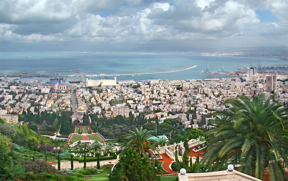 تأسست في القرن الـ 14 قبل الميلاد وهُجّر أغلب سكانها بعد النكبة.. تاريخ “مدينة حيفا” الفلسطينية