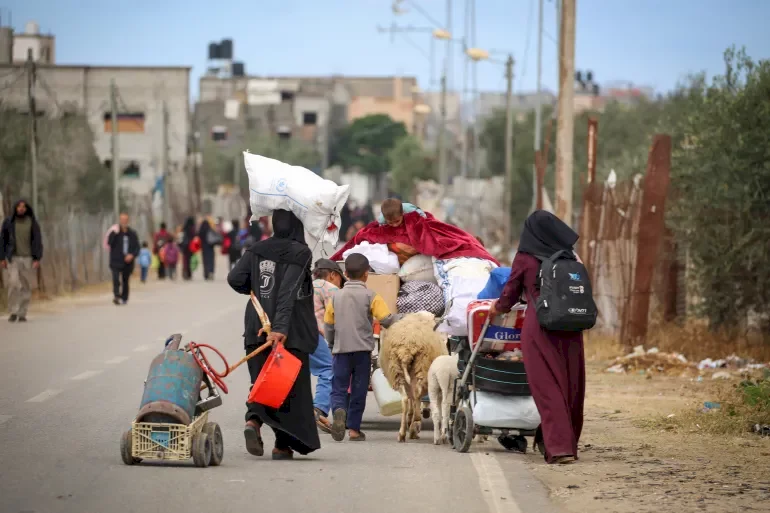 أونروا: نحو 300 ألف شخص فروا من رفح الأسبوع الماضي