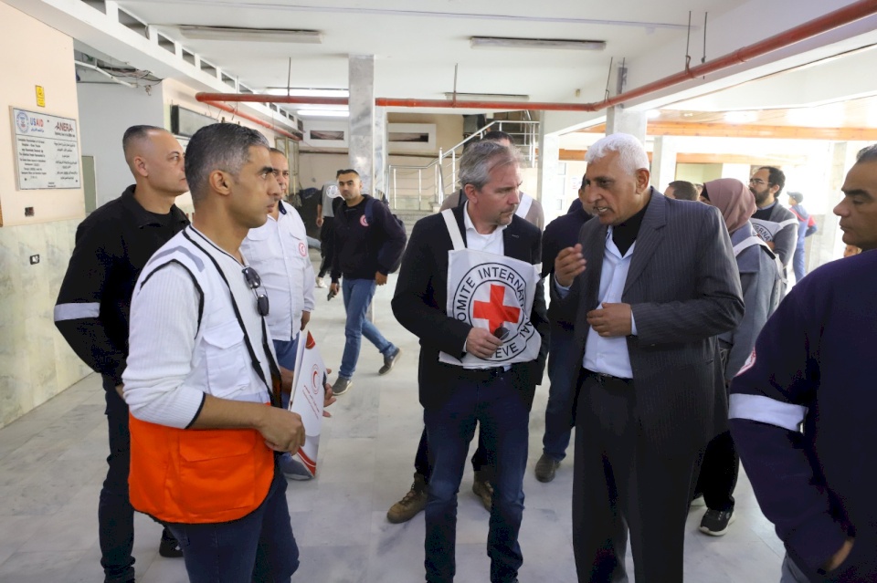  الهلال الأحمر الفلسطيني بخانيونس يستقبل المدير الإقليمي لعمليات الصليب الأحمر في الشرق الأوسط وشمال افريقيا