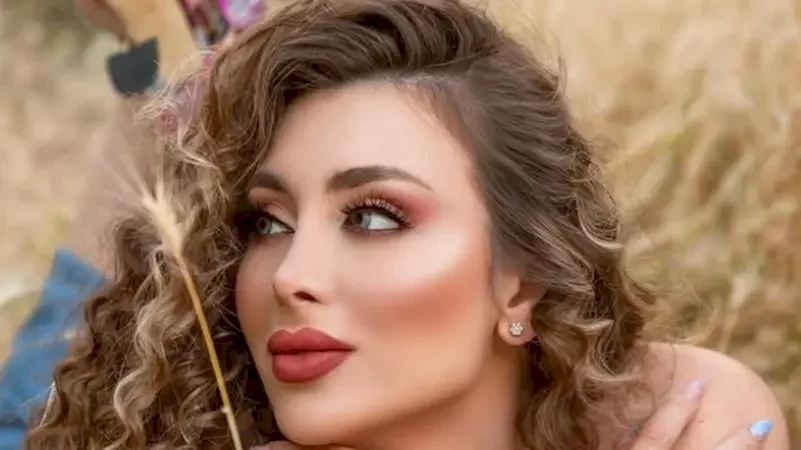 أصيبت بإنفلونزا ثم ماتت وهي تلد.. شقيق ممثلة سورية يروي