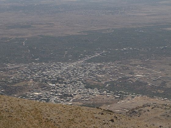 أهالي قرية حضر السورية يحذّرون: إسرائيل تستغل زيارة دينيّة لزرع الانقسام بالصف الوطنيّ والتوسّع