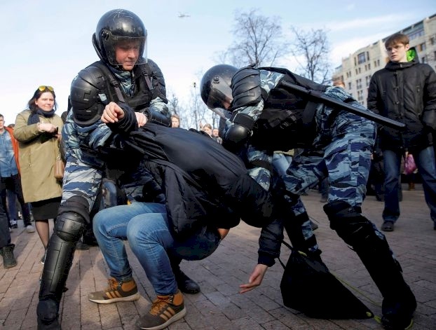 روسيا تفتح تحقيقاً جنائياً ضد داعمي الاحتجاجات